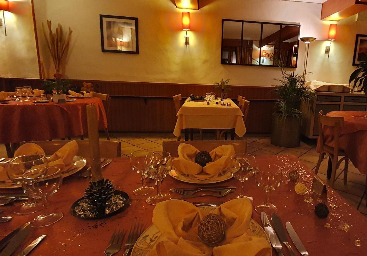 Alp-Hotel Megève Esterno foto
