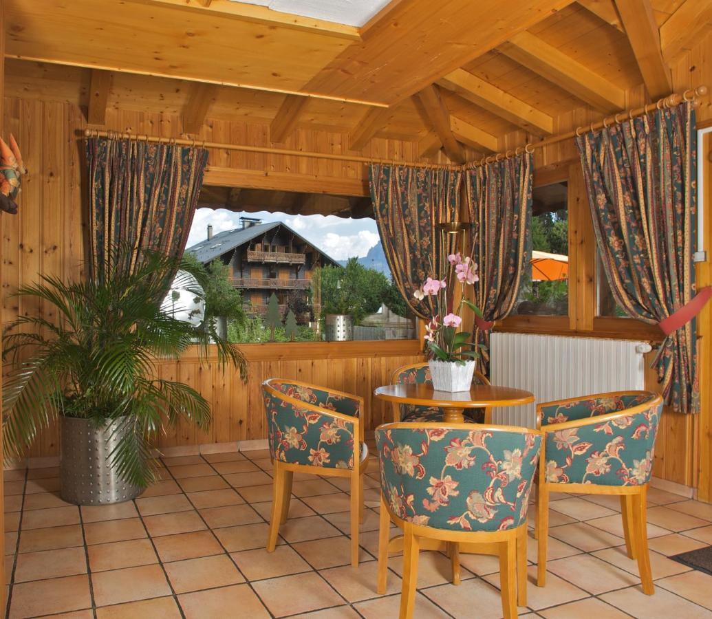 Alp-Hotel Megève Esterno foto